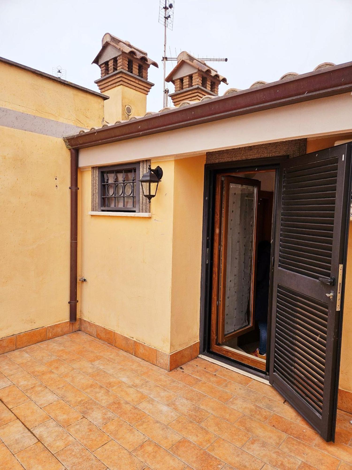 Fly Stop Retreat Apartment